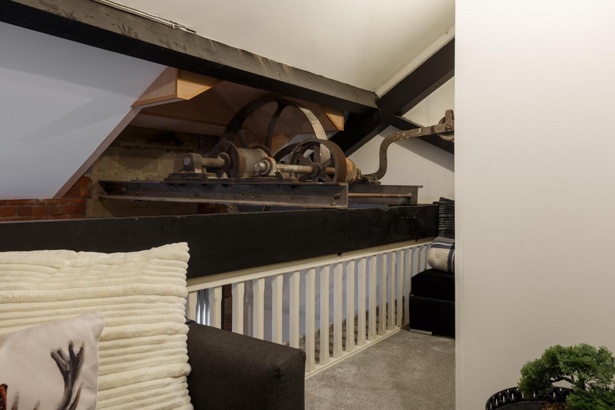 2 Bed New York Style Loft Free Parking