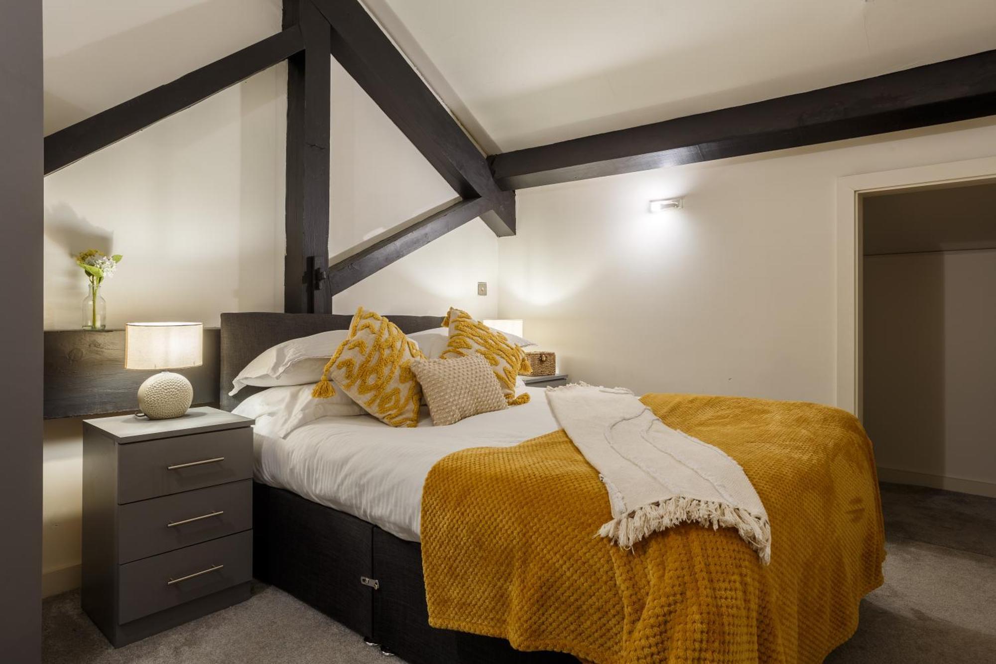 Apartment 2 Bed New York Style Loft Free Parking Bradford (West Yorkshire)